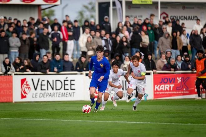 中国U16男足天才云集令国人看到未来pg电子免费模拟器首战逼平法国队!(图2) 中国U16男足天才云集令国人看到未来pg电子免费模拟器首战逼平法国队!(图2)